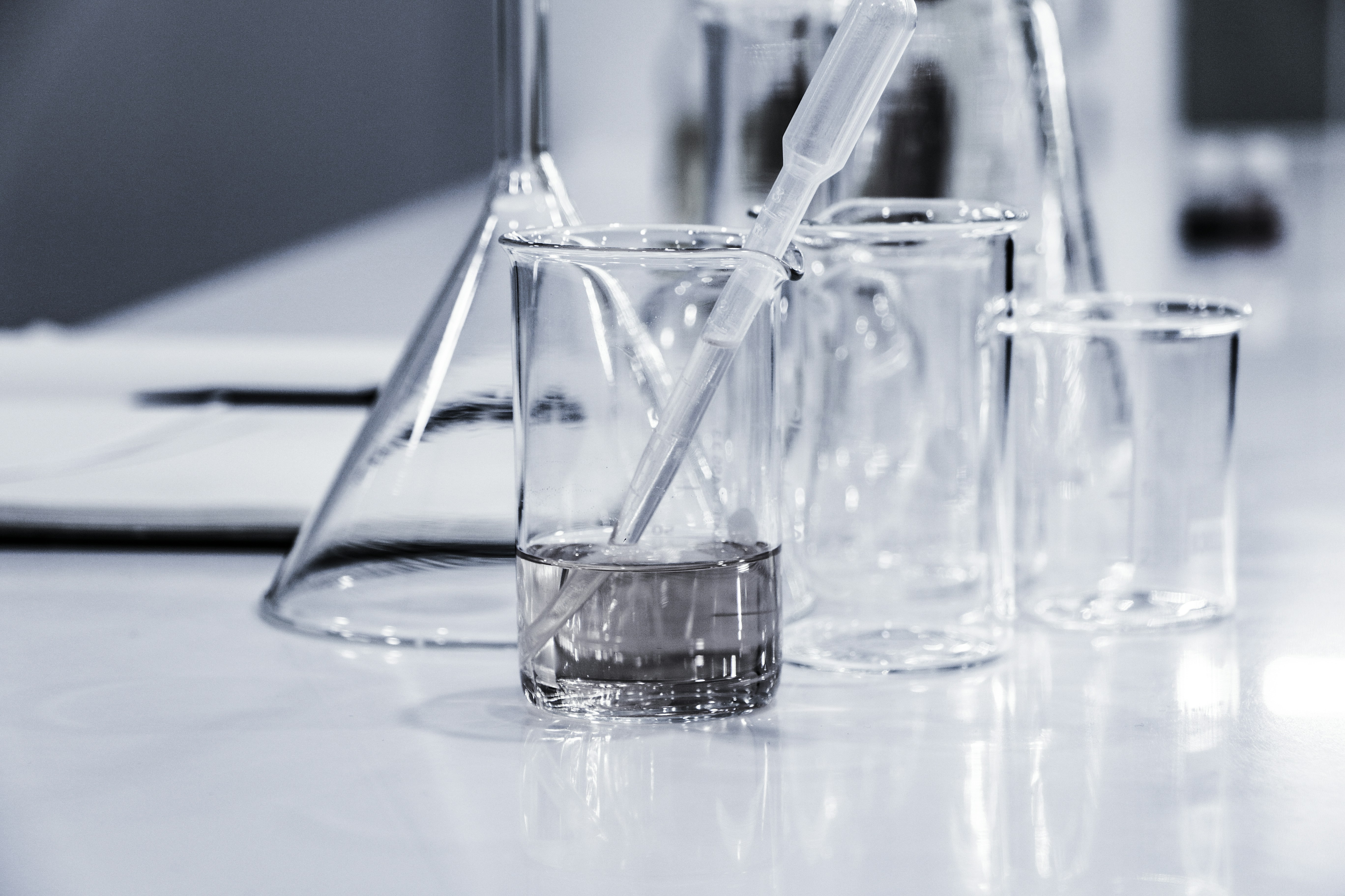 Polyethylene Glycol 400: Isang Multi-functional Chemical Solvent