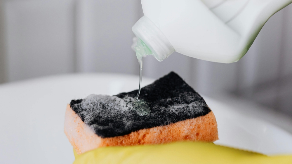 Isang Gabay sa Pag -unawa sa Lauryl Alcohol Ethoxylate: Pang -industriya na Aplikasyon ng Multifunctional Nonionic Surfactants