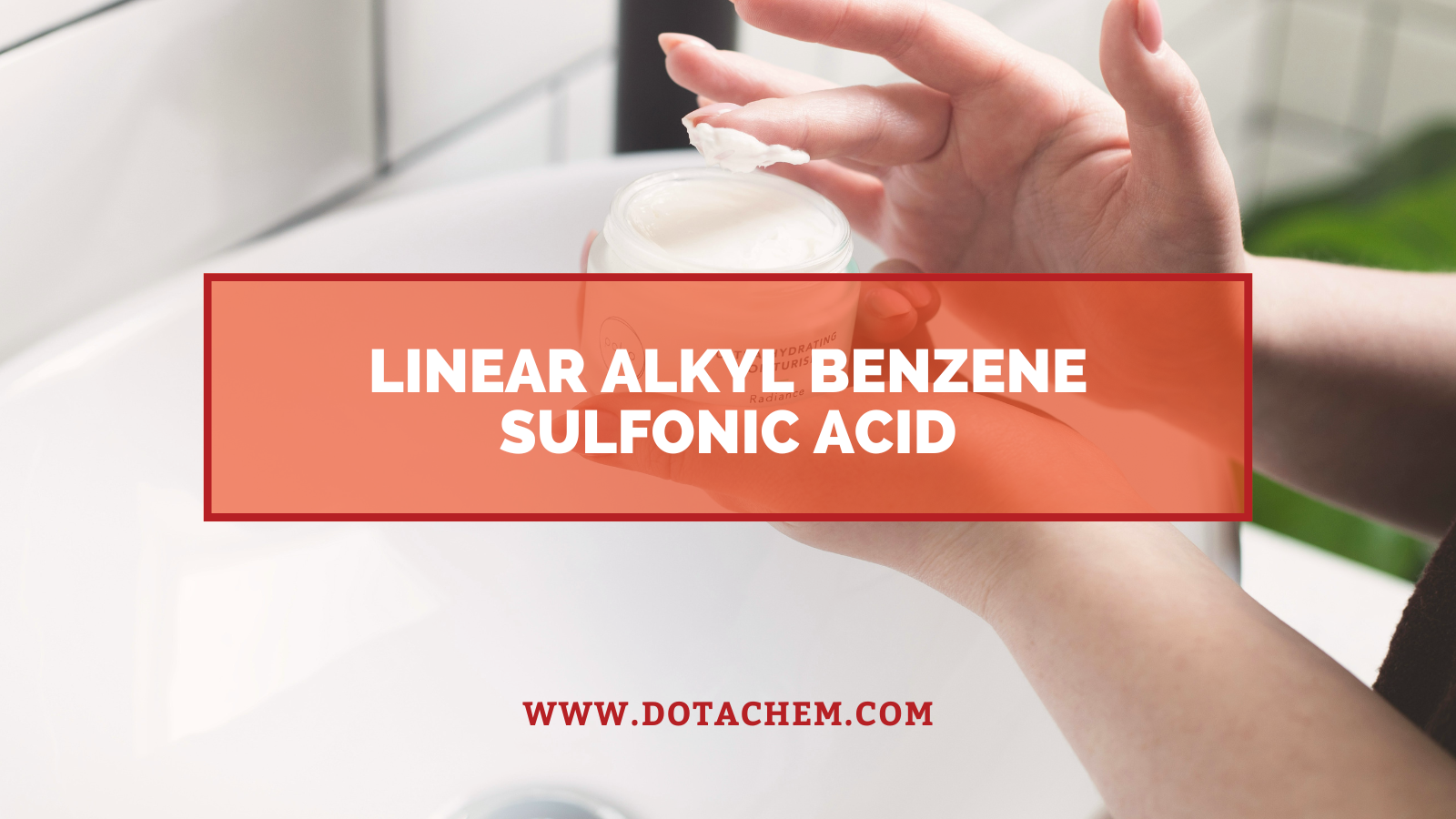 Bakit ang linear alkylbenzene sulfonic acid (LABSA) ay isang pangunahing hilaw na materyal sa paghuhugas at pang -industriya na larangan?